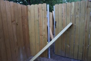 Bold witness to alleged abuse by federal agents comes forward (Thank you readers 21,000 views in one day) Agents busted through the gate to gain entrance to Branson's house without a warrant. A warrant was eventually authorized after the fact. (Courier Photo: Bryon Garrison)